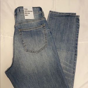 Super High Rise Mom Jean Ankle